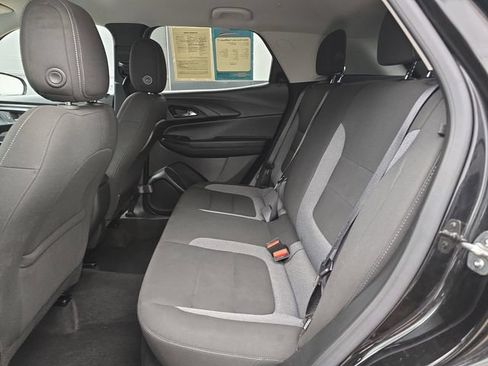 Used 2024 Chevrolet TrailBlazer LT AWD/4WD image 18