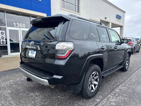 Used 2024 Toyota 4Runner TRD Off-Road image 17