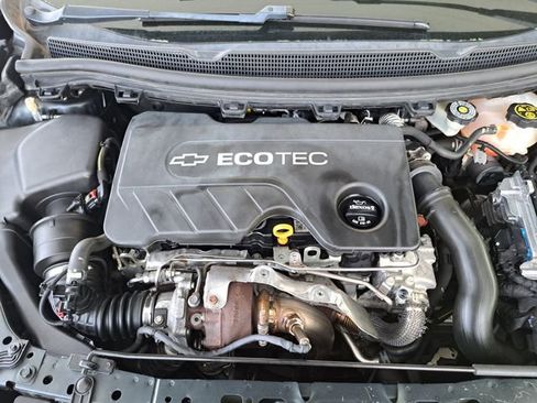 Used 2018 Chevrolet Cruze LT w/ Leather Package image 26