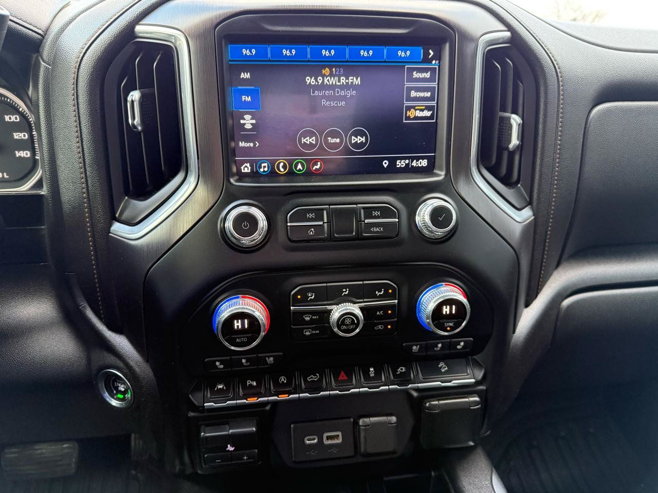Used 2019 GMC Sierra 1500 AT4 w/ AT4 Premium Package AWD/4WD image 29