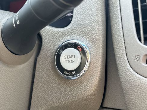 Used 2008 INFINITI G35 x Sedan w/ Premium Pkg image 25