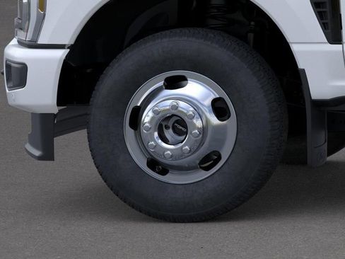 New 2026 Ford F350 Platinum AWD/4WD image 19