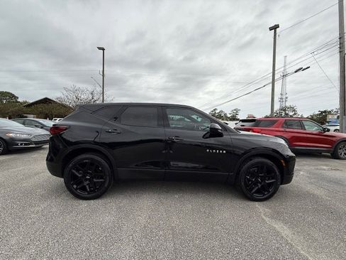 Used 2022 Chevrolet Blazer LT image 3