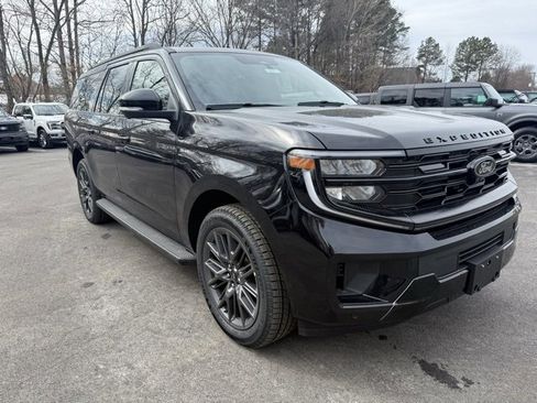 New 2026 Ford Expedition Max Platinum image 7