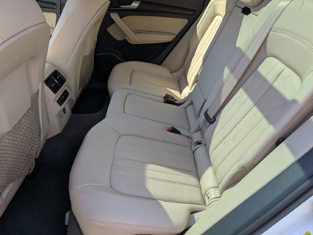 Used 2020 Audi Q5 2.0T Premium Plus w/ Premium Plus Package AWD/4WD image 29