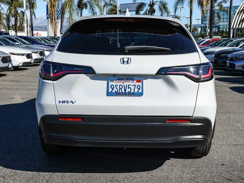 Used 2025 Honda HR-V LX image 12