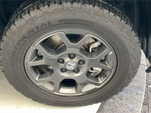 Certified 2023 Honda Pilot TrailSport image 37