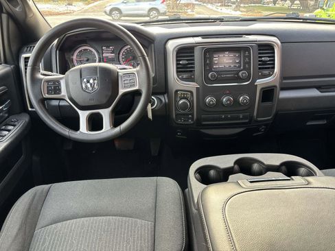 Used 2022 RAM 1500 Classic Warlock image 10