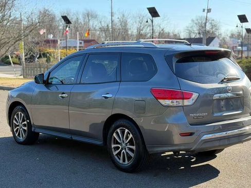 Used 2015 Nissan Pathfinder SV w/ Cargo Package image 5