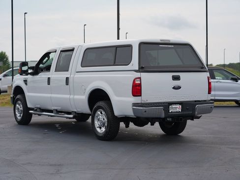 Used 2010 Ford F250 XLT AWD/4WD image 5