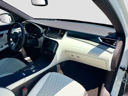 Used 2021 INFINITI QX50 Autograph w/ Premium White Leather Package image 14