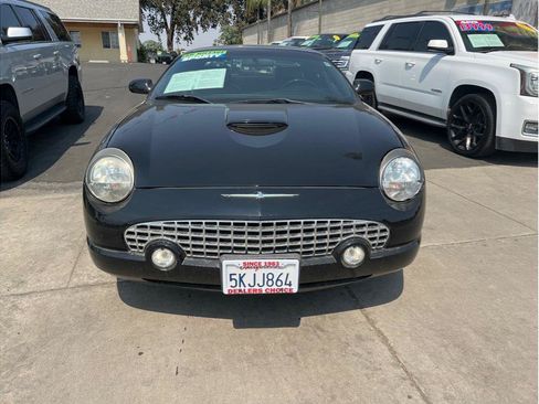 Used 2004 Ford Thunderbird RWD image 2