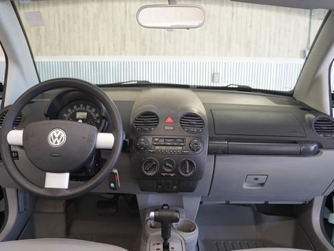 Used 2004 Volkswagen Beetle GLS FWD image 27