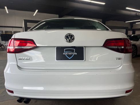 Used 2017 Volkswagen Jetta S FWD image 9