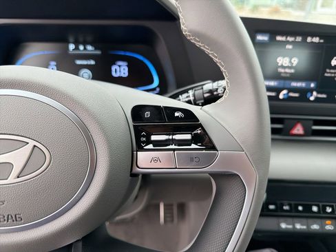 New 2026 Hyundai Elantra Sport FWD image 18