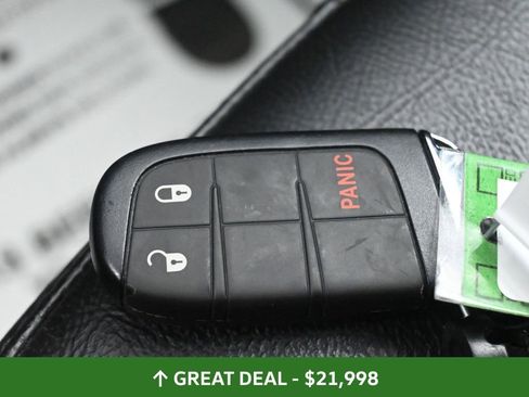 Used 2025 Jeep Compass Trailhawk w/ Trailer Tow Group image 30