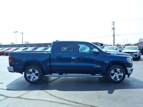 Used 2023 RAM 1500 Laramie AWD/4WD image 2