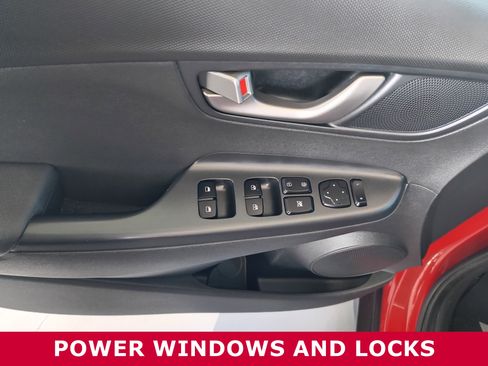 Used 2018 Hyundai Kona Limited image 19