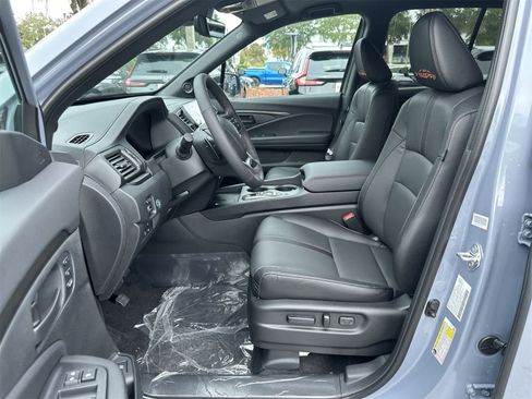 New 2026 Honda Ridgeline TrailSport+ image 2