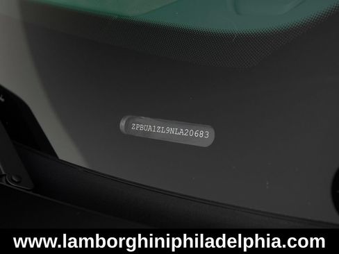 Used 2022 Lamborghini Urus AWD/4WD image 54