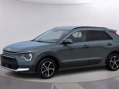 Used 2024 Kia Niro EX
