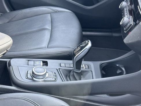 Used 2021 BMW X1 xDrive28i w/ Premium Package image 6