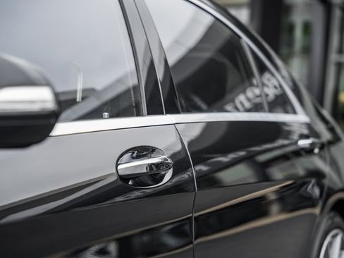 Used 2019 Mercedes-Benz S 560 4MATIC Sedan image 16