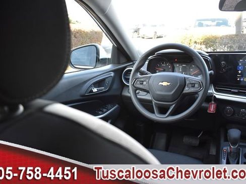 New 2026 Chevrolet Trax LS w/ LS Convenience Package image 16