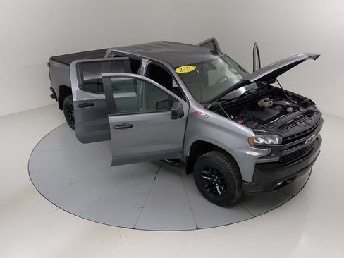 Used 2021 Chevrolet Silverado 1500 LT Trail Boss w/ Bed Protection Package AWD/4WD image 44