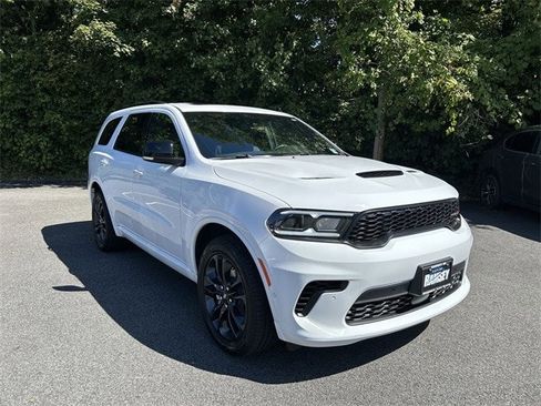 New 2026 Dodge Durango GT image 2