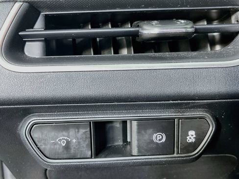 Used 2025 Kia K4 FWD image 10