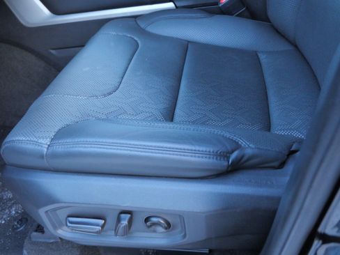 Used 2023 Toyota Tundra Limited image 21