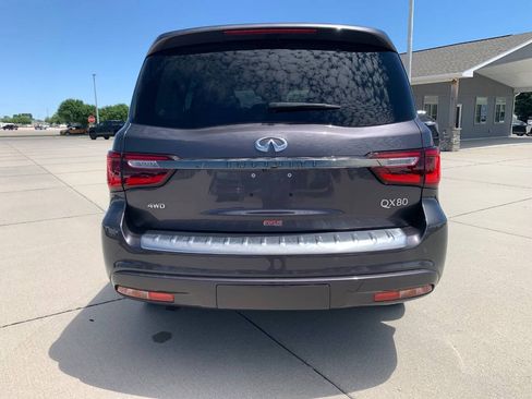 Used 2023 INFINITI QX80 Premium Select w/ Cargo Package AWD/4WD image 8