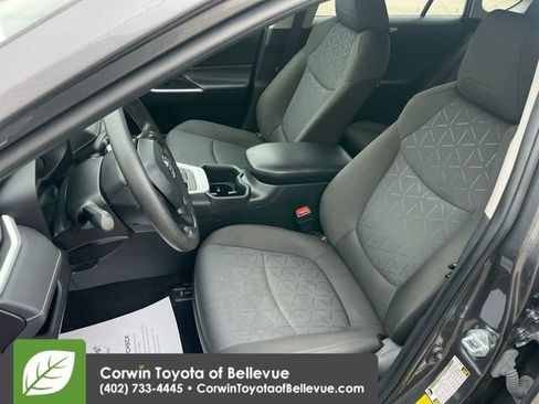 Used 2024 Toyota RAV4 XLE image 15