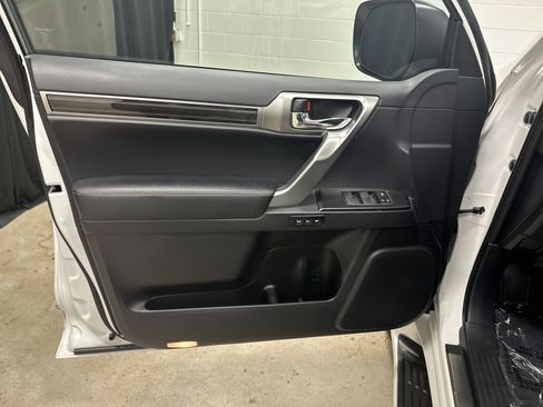 Certified 2023 Lexus GX 460 Premium w/ Premium Package image 14