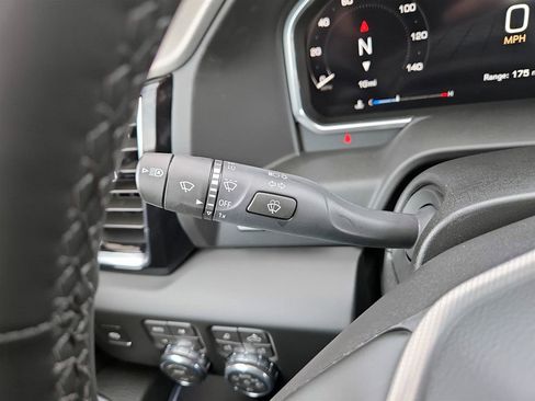 New 2026 GMC Sierra 3500 Denali w/ Technology Package AWD/4WD image 18