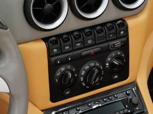 Used 2005 Ferrari 575M Maranello Superamerica RWD image 31