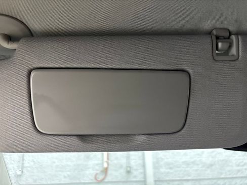 Used 2020 Chevrolet Equinox LT AWD/4WD image 29
