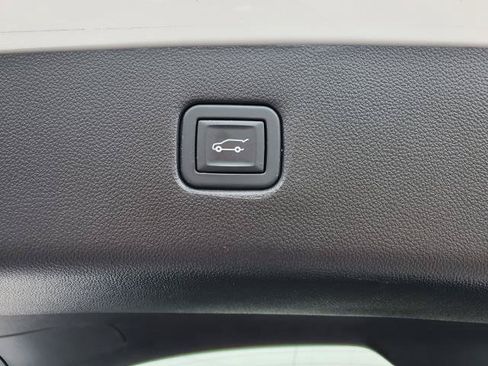 Used 2023 Chevrolet Blazer LT w/ Convenience Package AWD/4WD image 29