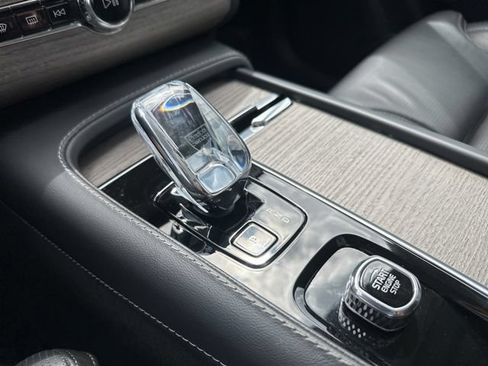 Certified 2023 Volvo XC90 B6 Ultimate AWD/4WD image 21