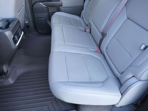Used 2019 GMC Sierra 1500 SLT w/ SLT Premium Plus Package AWD/4WD image 22
