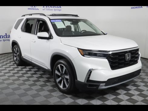 Certified 2023 Honda Pilot Elite image 1