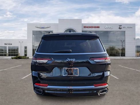 New 2025 Jeep Grand Cherokee L Overland AWD/4WD image 4