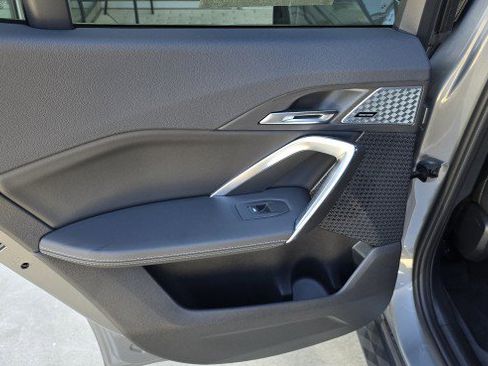 Certified 2025 BMW X2 xDrive28i w/ Premium Package image 23