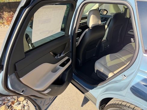 New 2026 Lincoln Corsair Grand Touring image 17