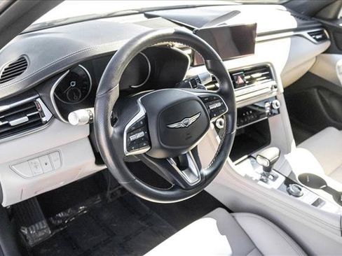 Used 2024 Genesis G70 2.5T AWD/4WD image 10