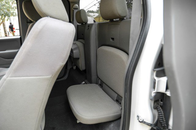 Used 2019 Nissan Frontier S RWD image 29