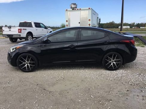 Used 2016 Hyundai Elantra SE image 6