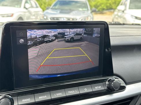 Used 2023 Kia Forte LXS w/ LXS Technology Package FWD image 22