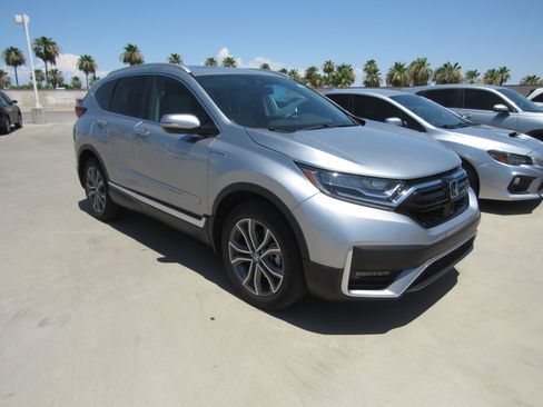 Used 2022 Honda CR-V Touring image 2
